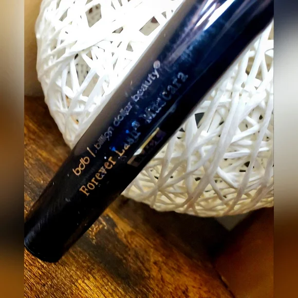 5/75$ Billion dollar beauty Forever Lash Mascara - Picture 4 of 16
